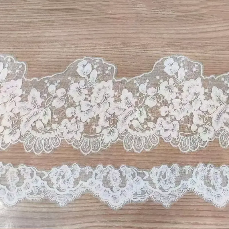 Customizable Fashionable And Exquisite Mesh Polyester Embroidered Lace For Women S Clothing