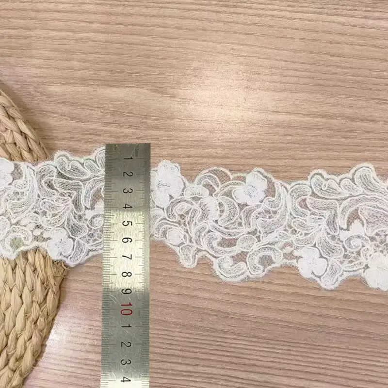 Customizable Fashionable And Exquisite Mesh Polyester Embroidered Lace For Women S Clothing