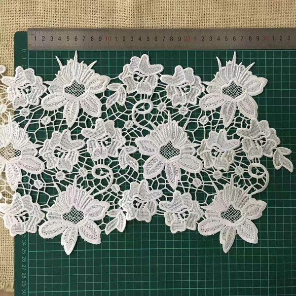 New Arrival Decorative Clothing Sewing Beautiful Braided Sequined Pearl Beaded Lace Trims