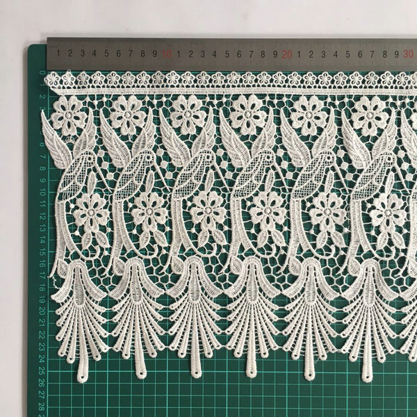 New Arrival Decorative Clothing Sewing Beautiful Braided Sequined Pearl Beaded Lace Trims