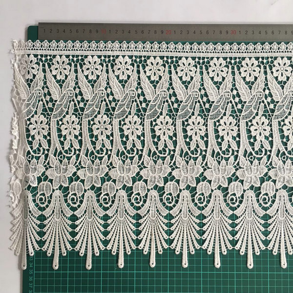 New Arrival Decorative Clothing Sewing Beautiful Braided Sequined Pearl Beaded Lace Trims