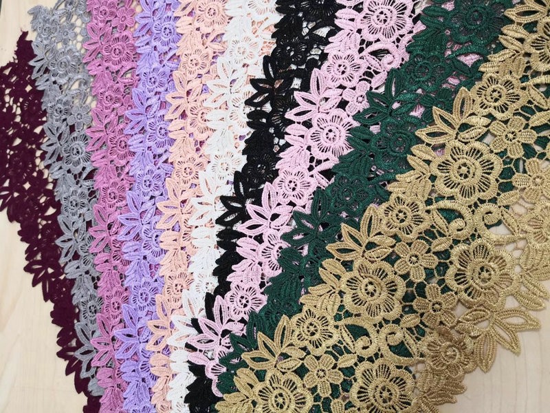 New Arrival Decorative Clothing Sewing Beautiful Braided Sequined Pearl Beaded Lace Trims